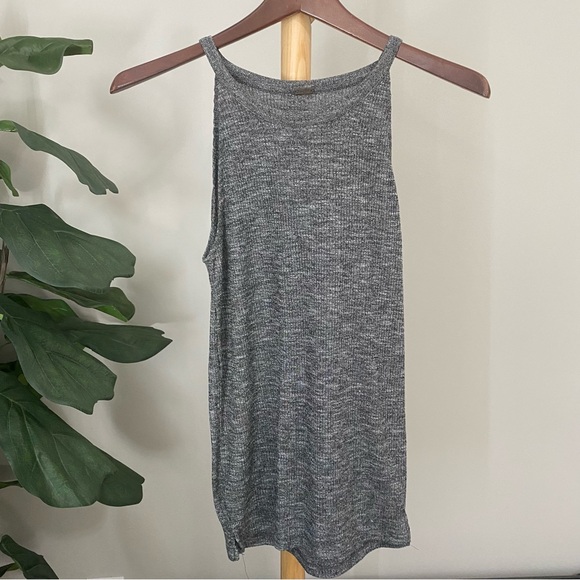 Poof Tops - Gray Sleeveless Women's Top